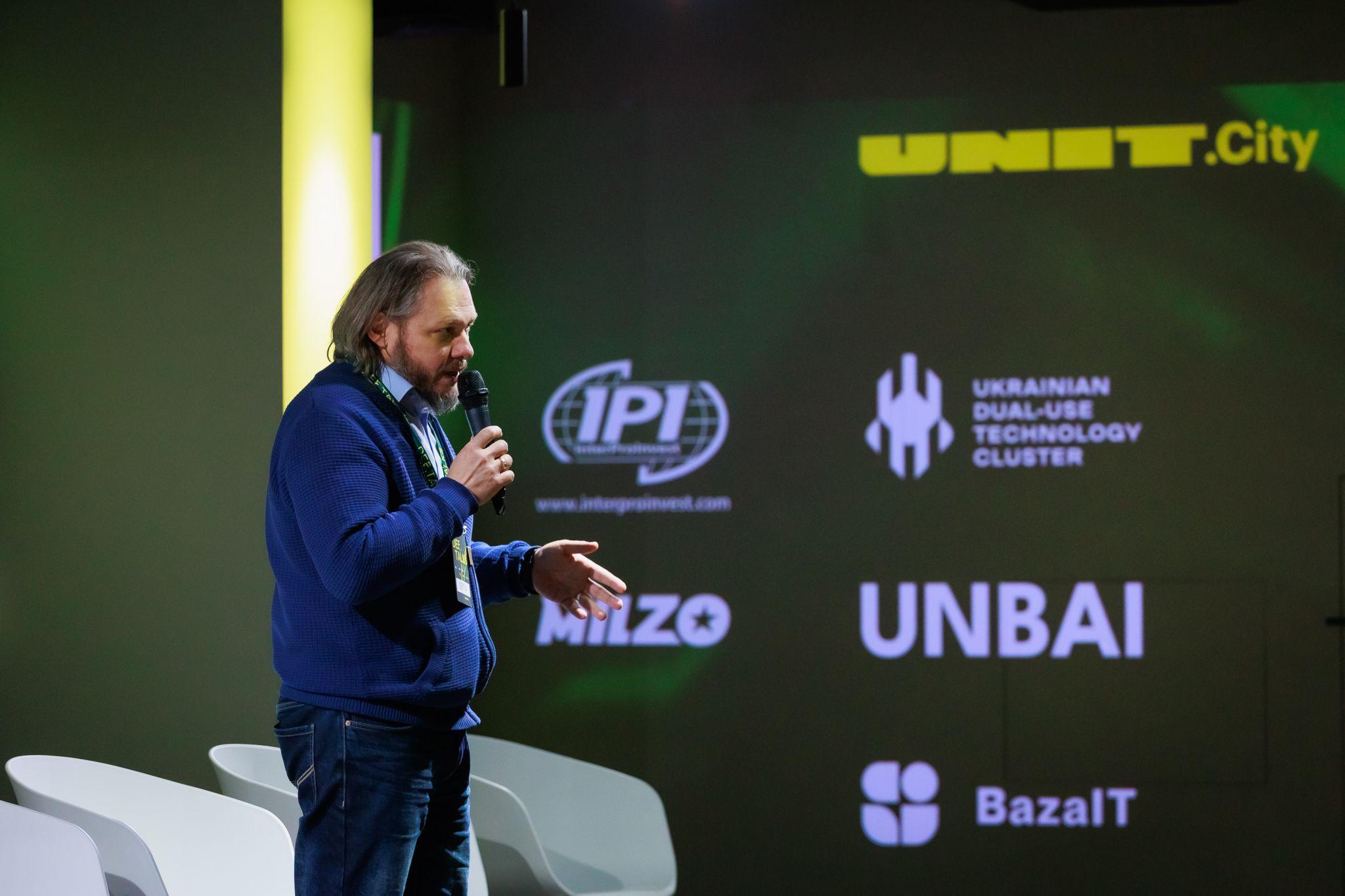 Def.Talks: Volunteering,  Technology, and Coordination in  Defense Support