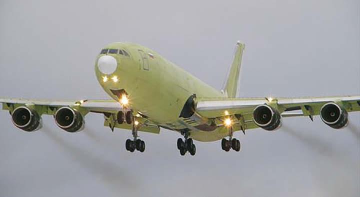 Il-96-400