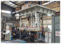 RIM (Reaction Injection Molding)